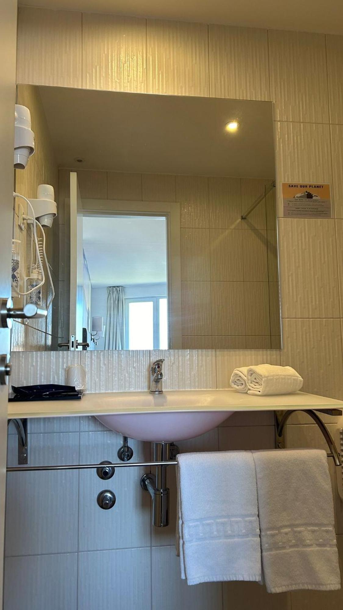 Hotel Porto Interface Trindade By Kavia المظهر الخارجي الصورة